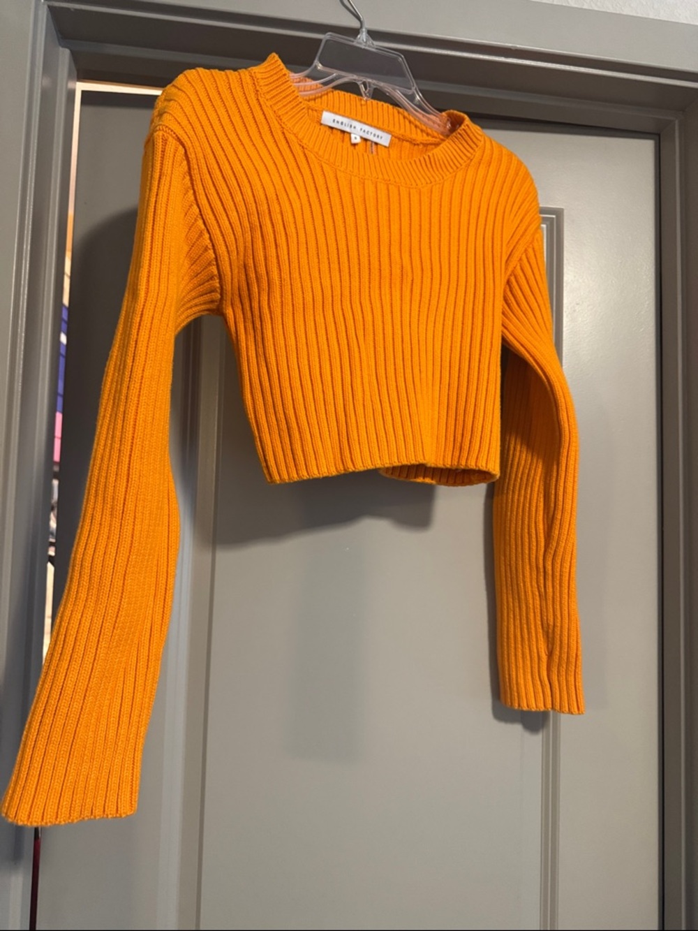 Cropped sweater